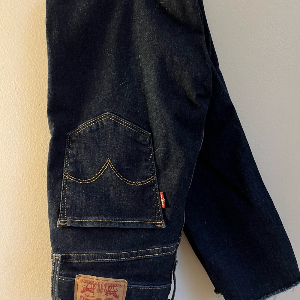 LEVIS 720 high rise super skinny jeans - Cut off at the bottom. Good condition